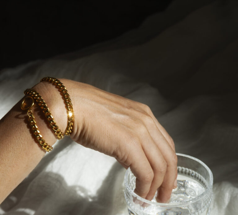 Entretenir ses bijoux en acier inoxydables